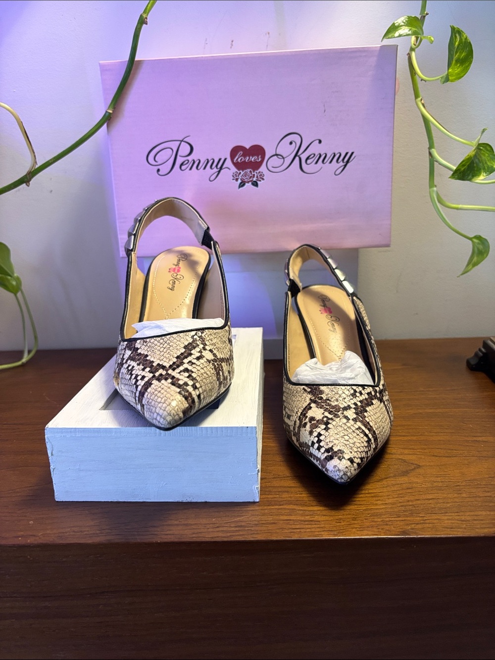 Penny Loves Kenny Snake-Print Pointed Slingback - Beige Brown